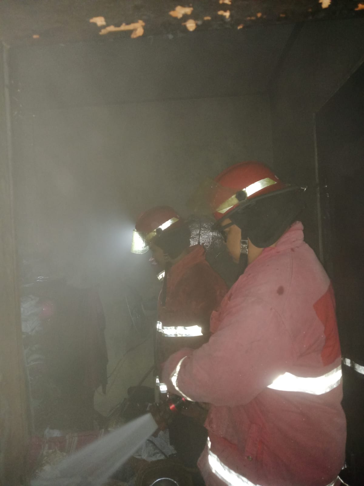 KEBAKARAN RUMAH JL KENYERI DENPASAR 