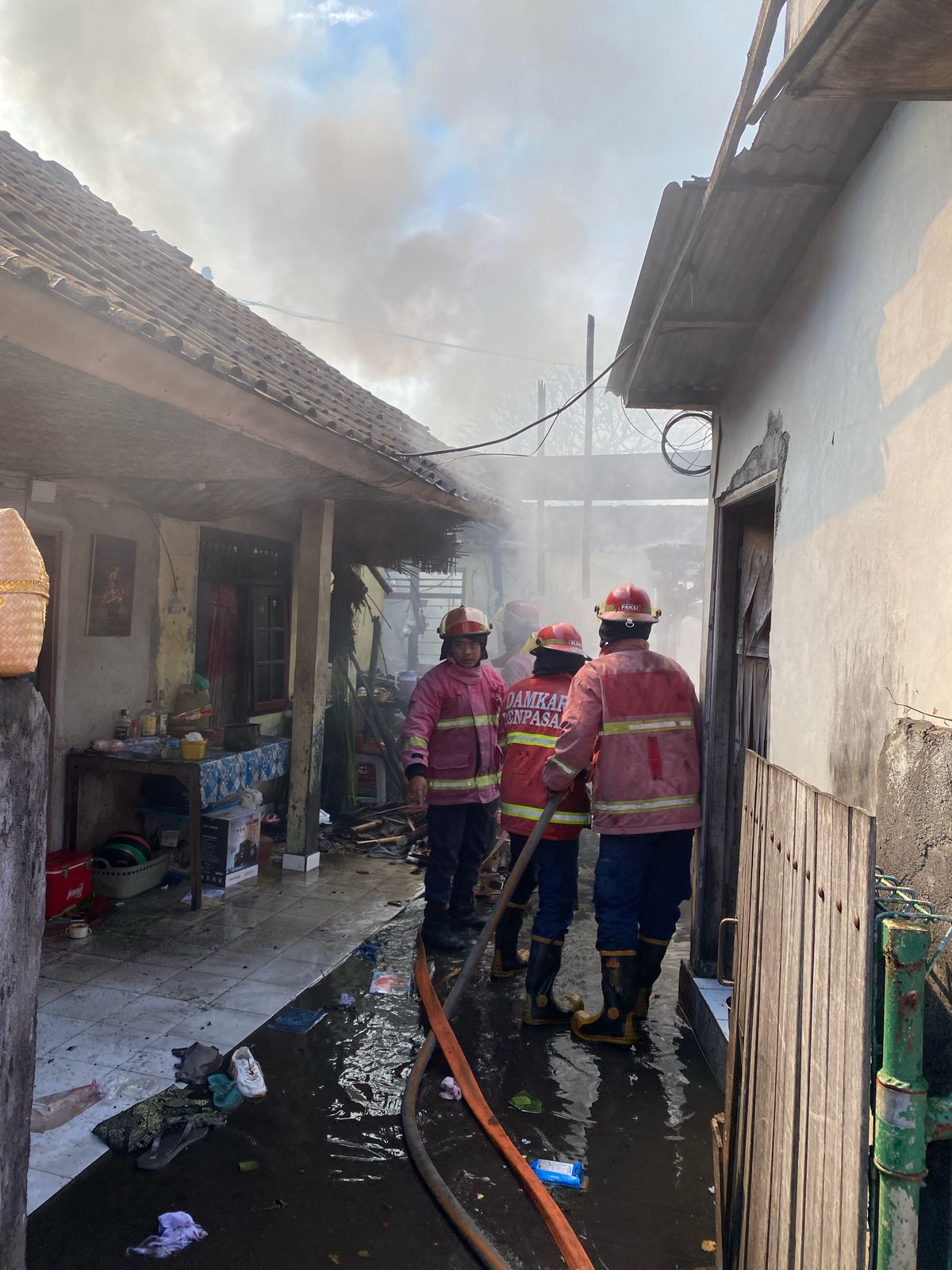 Akibat Putung Rokok Rumah Hangus Terbakar 